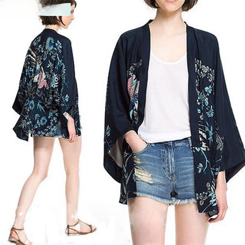 Street Fashion Kimono - 女性のシルク着物カーディガンストリートスタイルプリントオープンシャツ日本の着物コートファッショナブルな女性のレースシャツスノーフレーク