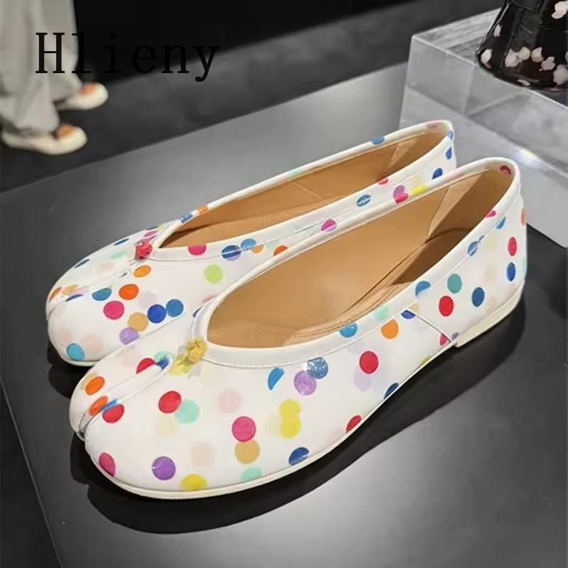Hlieny ファッションカラフルな水玉模様のスプリットトゥ - Street Fashion Walking のレビューと価格
