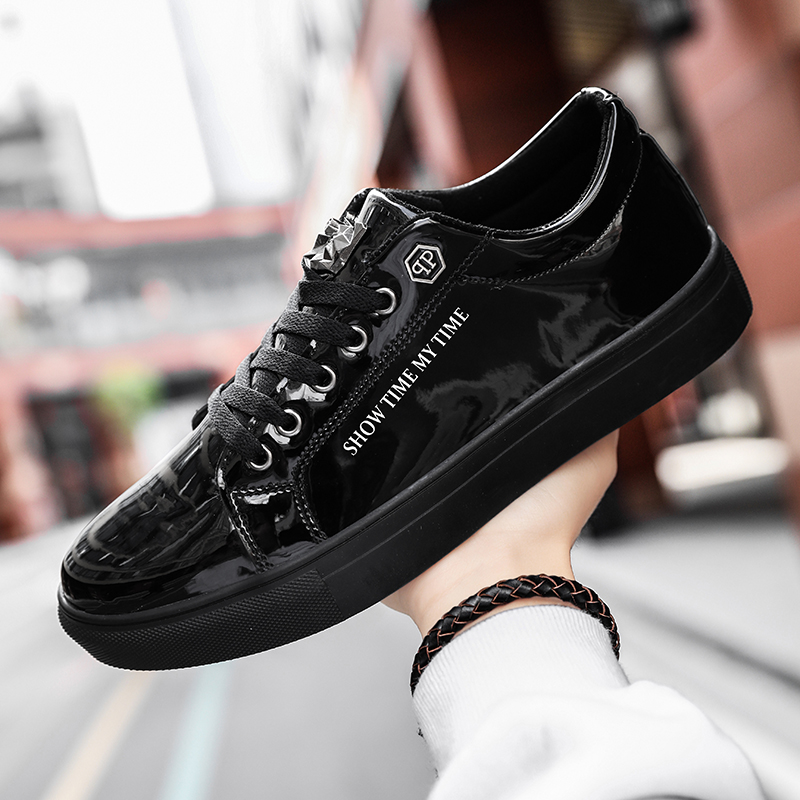 高級メンズカジュアルスニーカー、ブルーの光沢のあるファッショ - Street Fashion Walking のレビューと価格