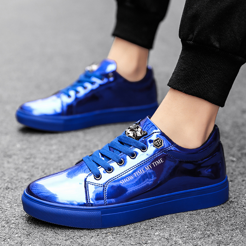 高級メンズカジュアルスニーカー、ブルーの光沢のあるファッショ - Street Fashion Walking のレビューと価格