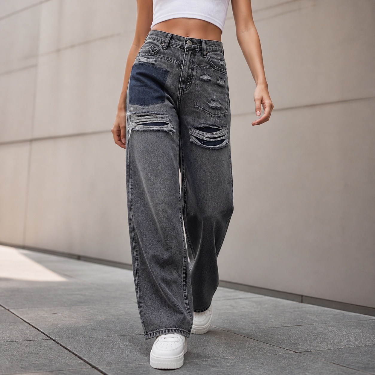 レディース ミッドウエスト ルーズフィット ダメージ加工 リ - Distressed Jean Rip のレビューと価格