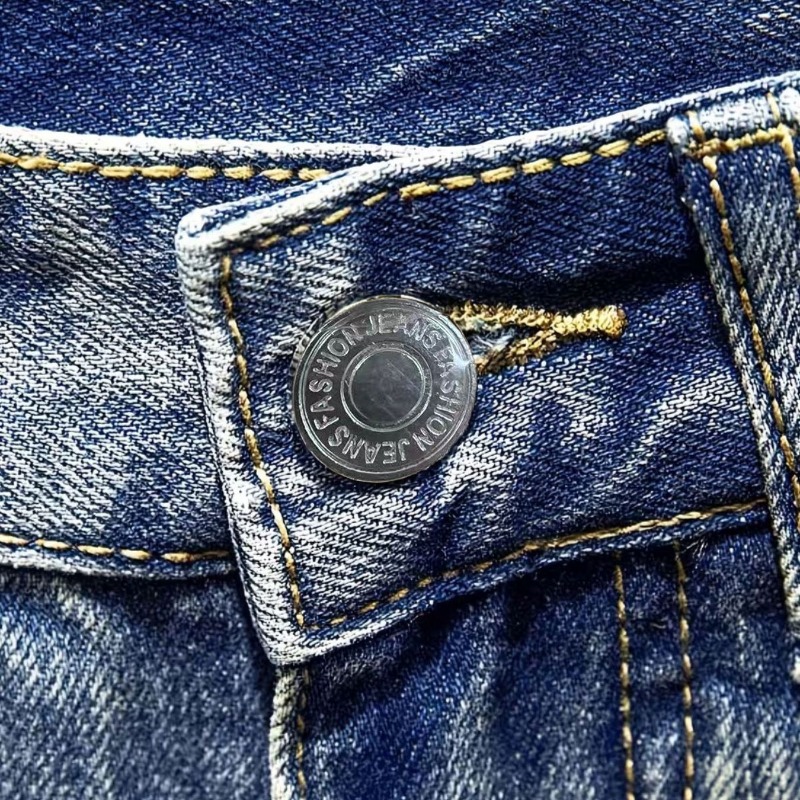 メンズ韓国風ダメージデニムショーツ、ライトウォッシュ加工、リ - Distressed Jean Rip のレビューと価格