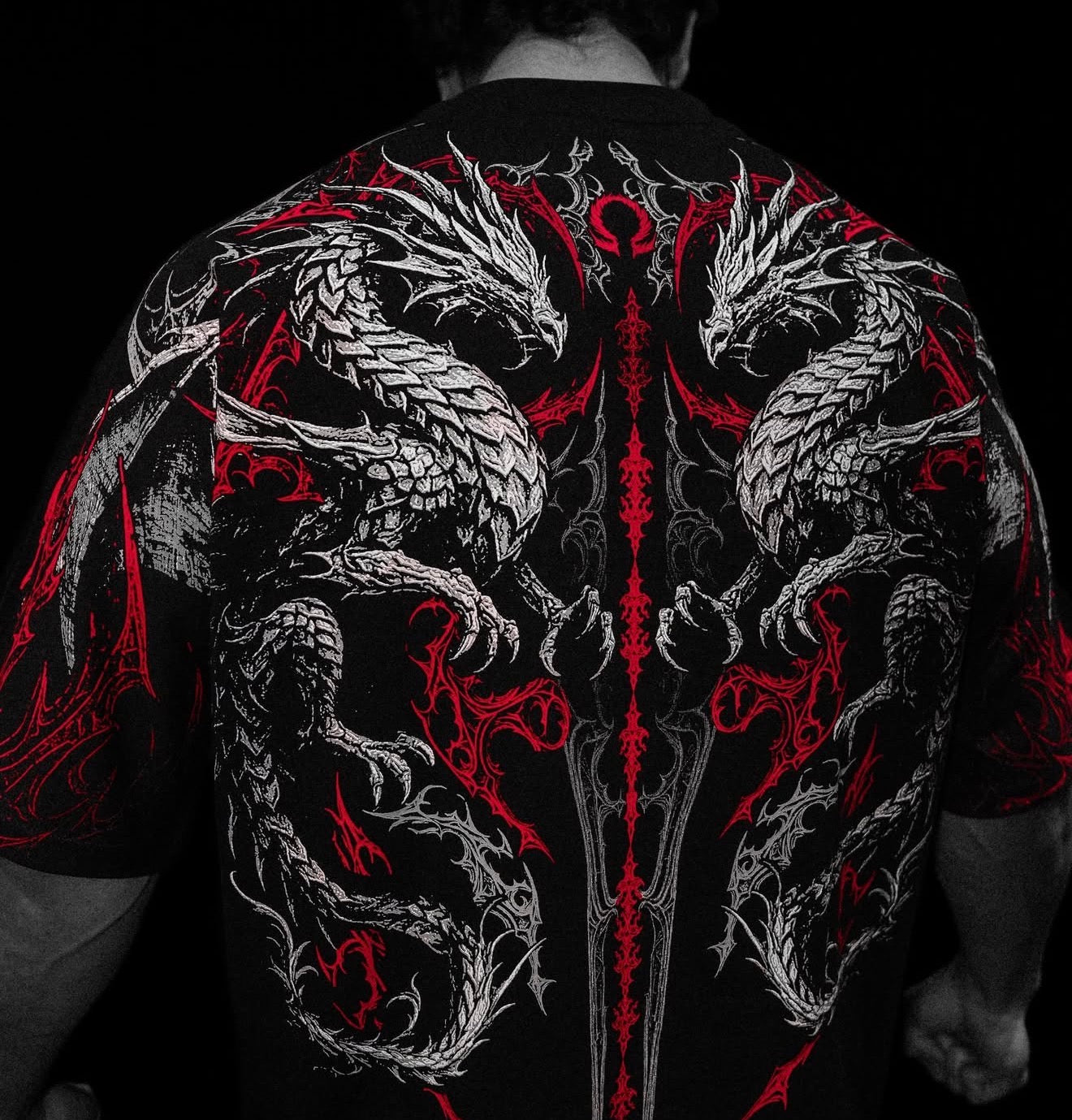 メンズダブルドラゴンパターンTシャツゴシックドリーミードラゴ - Street Fashion Clothing のレビューと価格