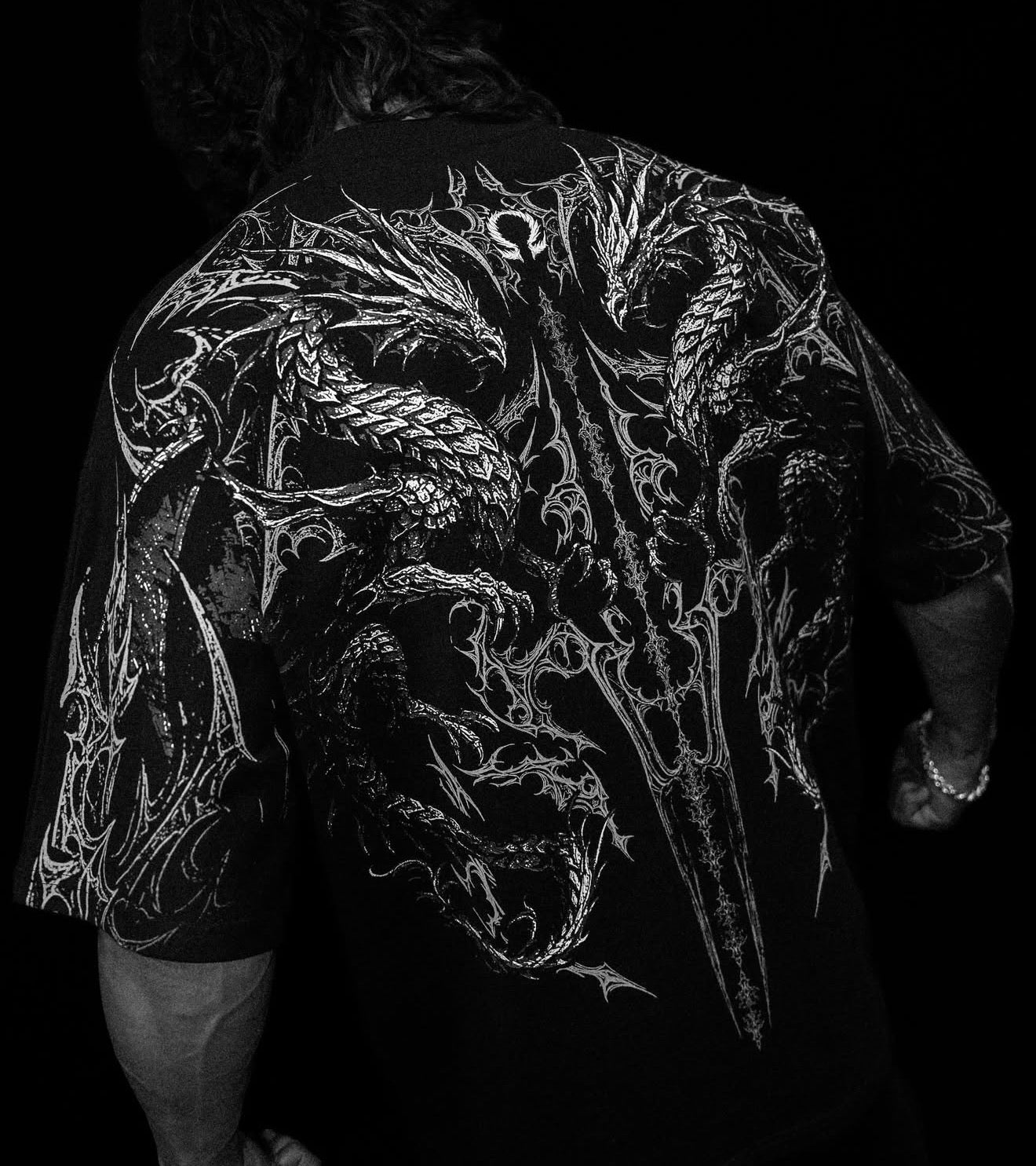 メンズダブルドラゴンパターンTシャツゴシックドリーミードラゴ - Street Fashion Clothing のレビューと価格