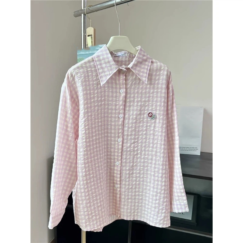 刺繍フラワーチェック柄デザインシャツ&ブラウスY2Kストリー - Street Fashion In Korea のレビューと価格